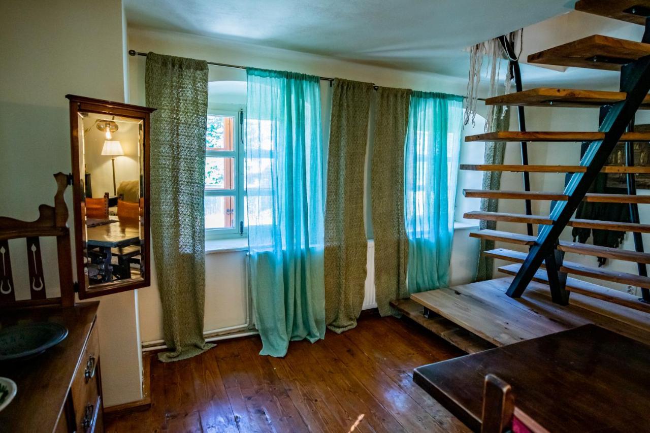 Appartement Casa Paulini à Cisnădioara Extérieur photo